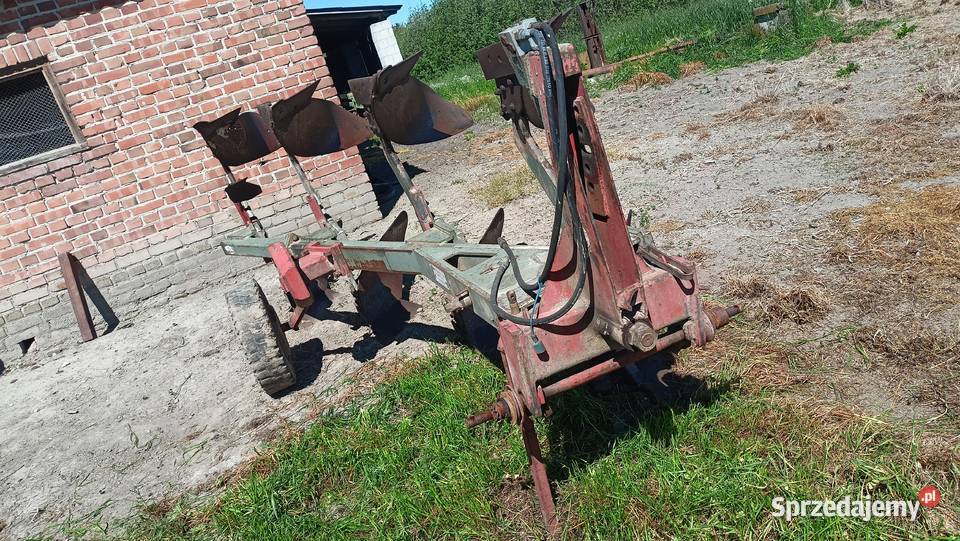 Pług 4skibowy Fenet CFMA lubelskie Żółkiewka-Osada