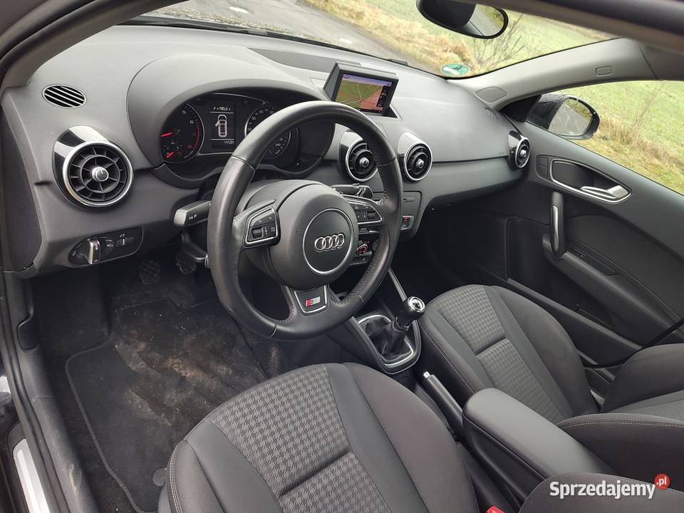 AUDI A1 SPORTBACK 14 BENZYNA SLINE isofix Leszno