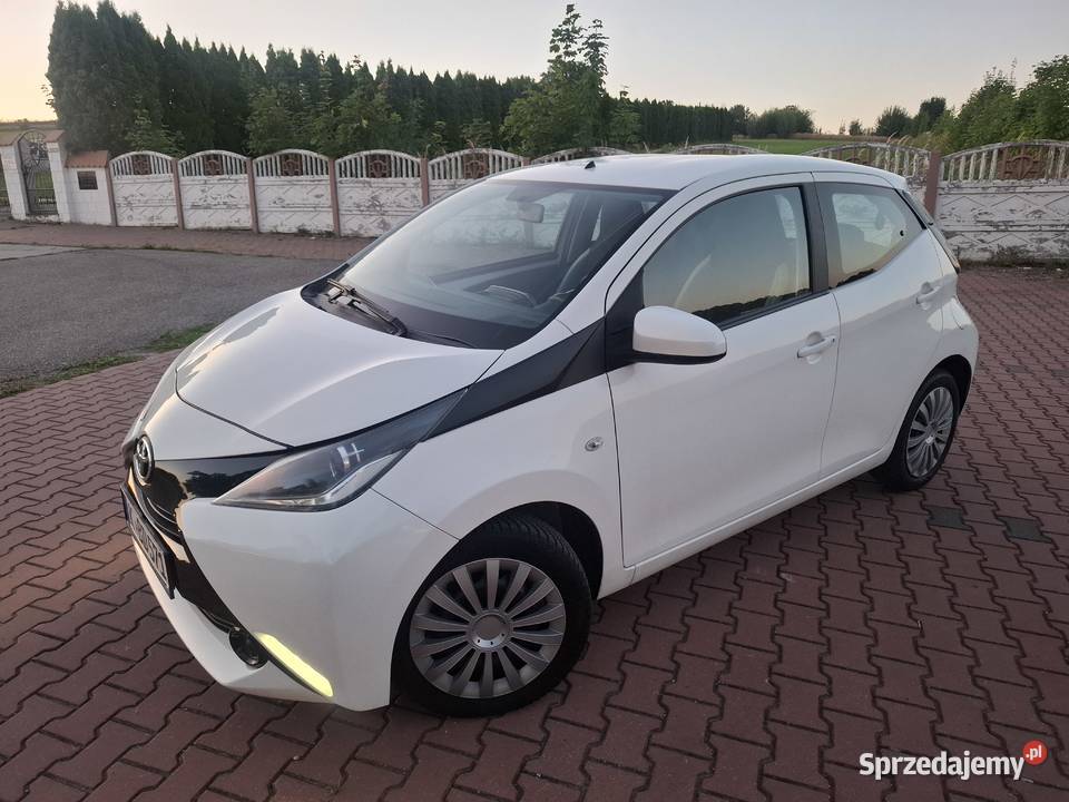Toyota Aygo 10 BenzynaKlimaTempomatSerwis świętokrzyskie Skarżysko-Kamienna