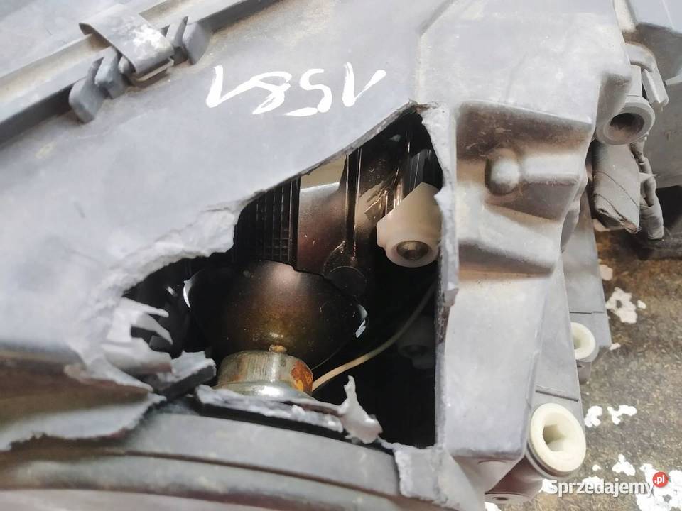 LAMPA PRZÓD LEWA XENON USA USZKODZONA VW