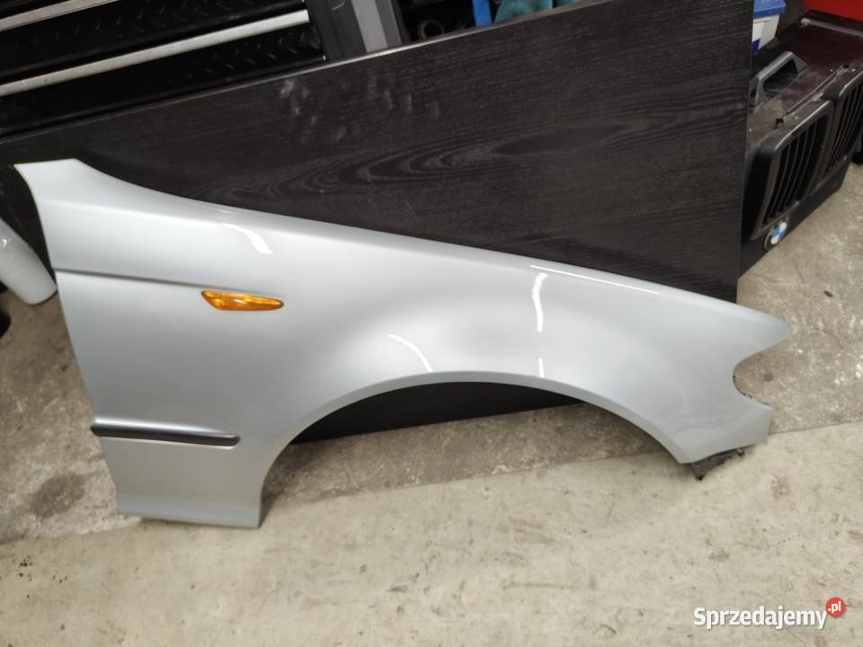 Bmw e46 sedan Lift błotnik przedni prawy srebrny łódzkie