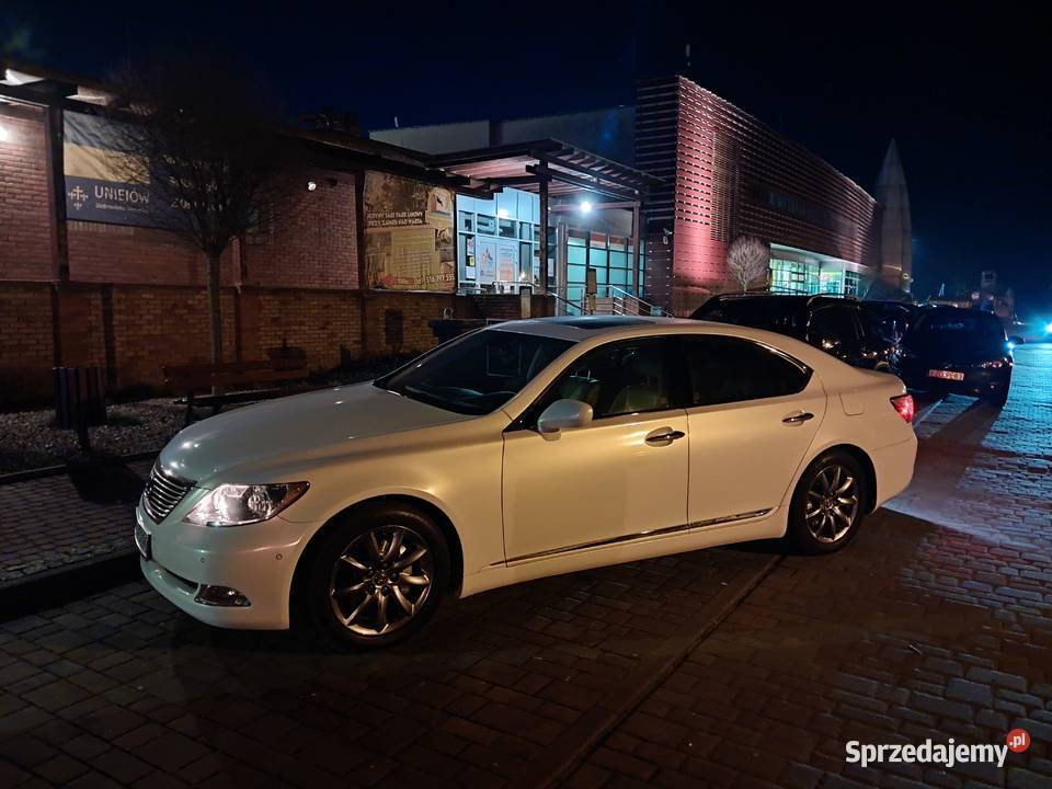 Piękny zadbany ikona komfortu Lexus Ls460 Łódź