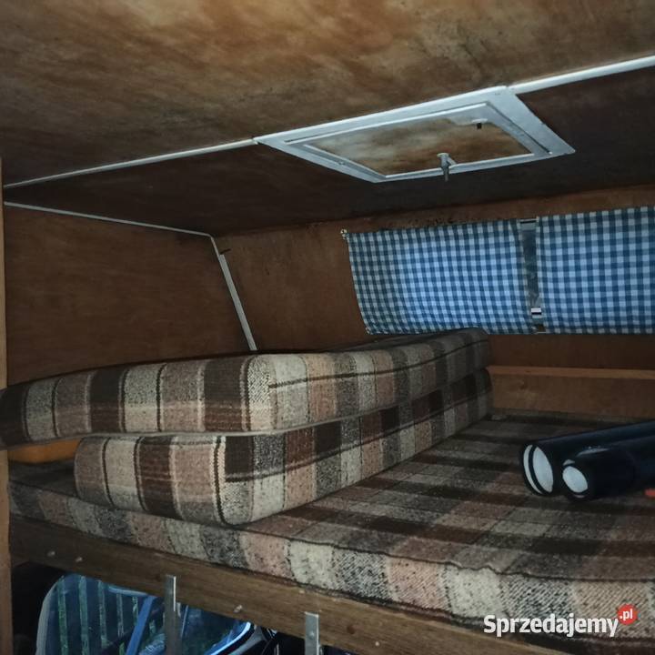 Bedford kamper 1977 z gazem Bedford Kolonia Poczesna