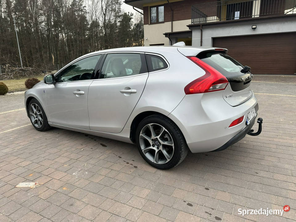 Volvo V40 II 2012 system Start-Stop Lipówki