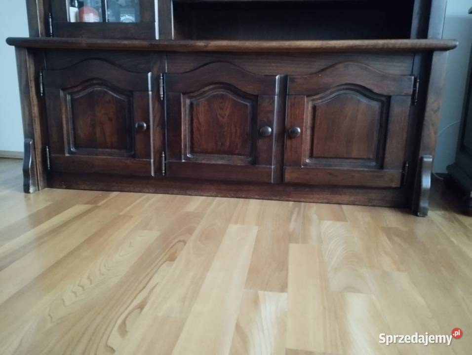 Dębowy kredens Kredensy i witryny Domaradz