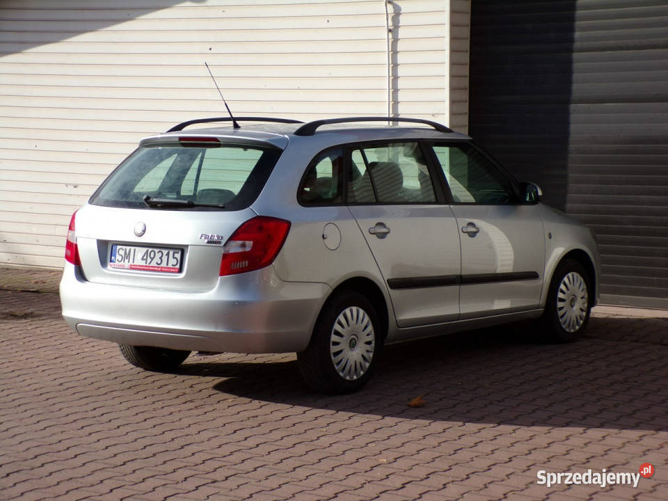 koda Fabia Lift Klimatic 12 MPI 70 2010r II 70KM Mikołów