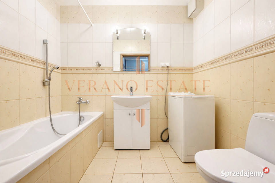 Komfortowa kawalerka garaż Metro Wilanowska Sprzedaż Warszawa