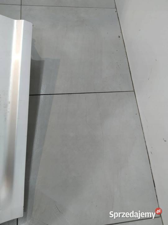 DRZWI PRAWE TYŁ PRZESUWNE LIFT SREBRNE VW Karoseria