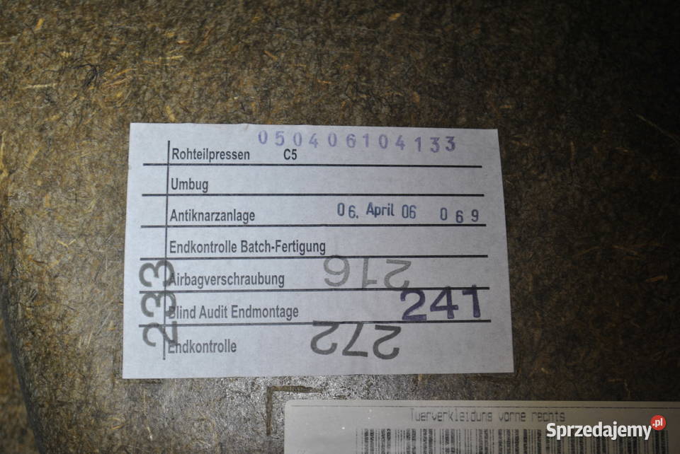 Poszycie drzwi prawy przód BMW E60 E61 CZARNA tapicerki samochodowe sprzedam