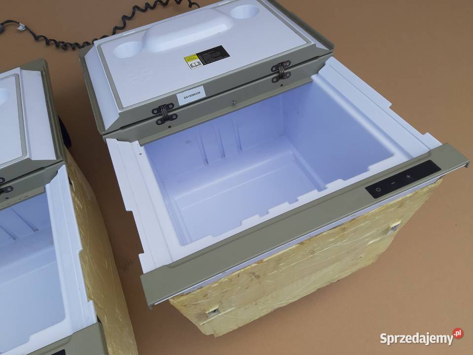 VOLVO FH4 LODÓWKA 24V 34 LITRY 82212505 ciężarowe Bieleń sprzedam