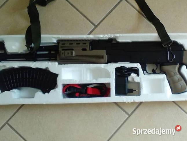 Replika karabinu AK 47 firmy Spartac, nie używany