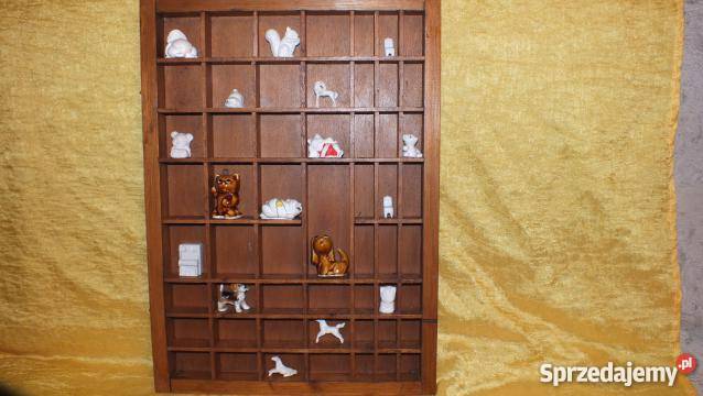Gablotka półka na miniaturki i drobiazgi sprzedam