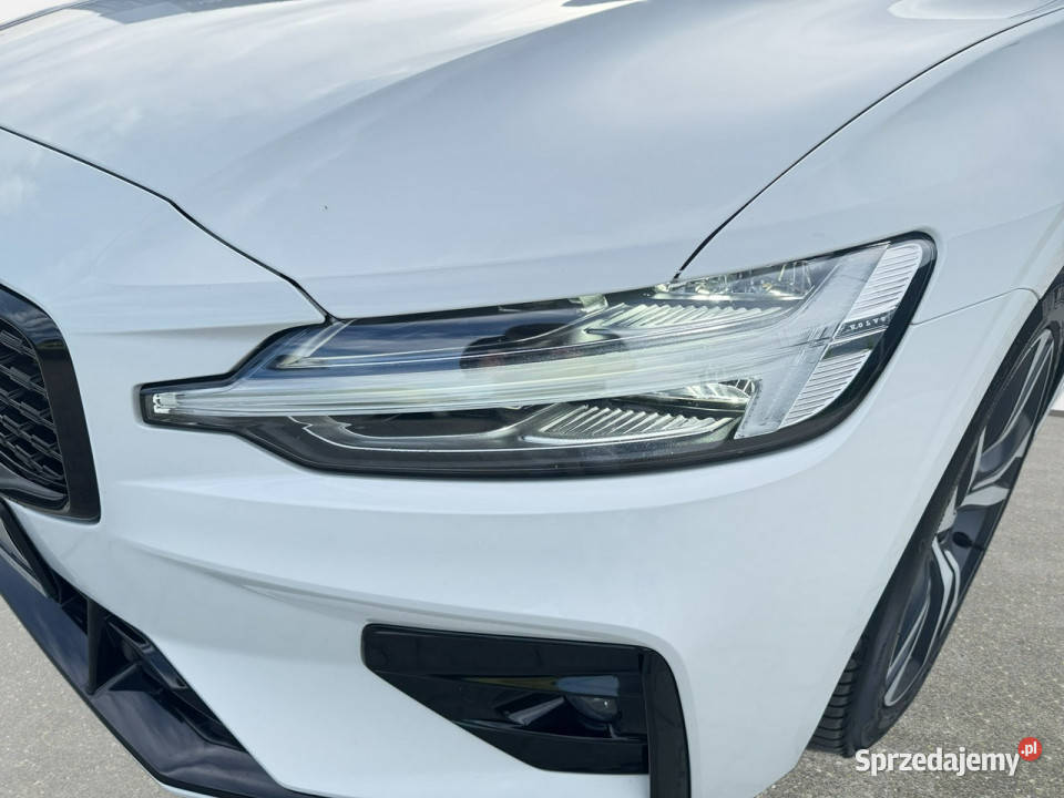 Volvo V60 VAT 23 RDesign 20 B3 B 163 automat V60 Myślenice