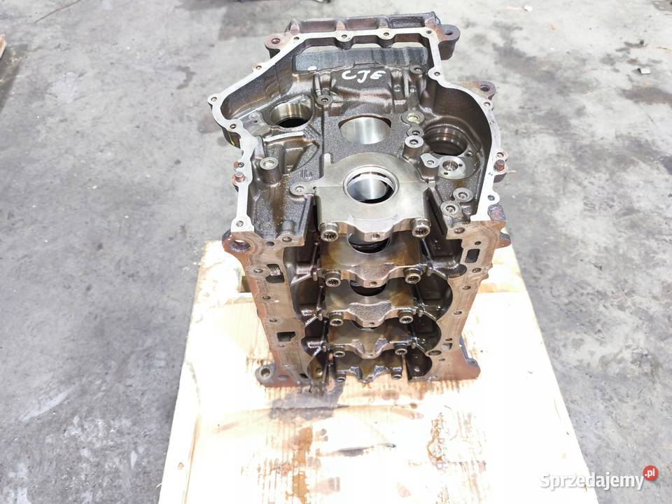 BLOK SILNIKA AUDI A4 B8 A5 8T LIFT 18 TFSI CJE Blok silnika Przystajń