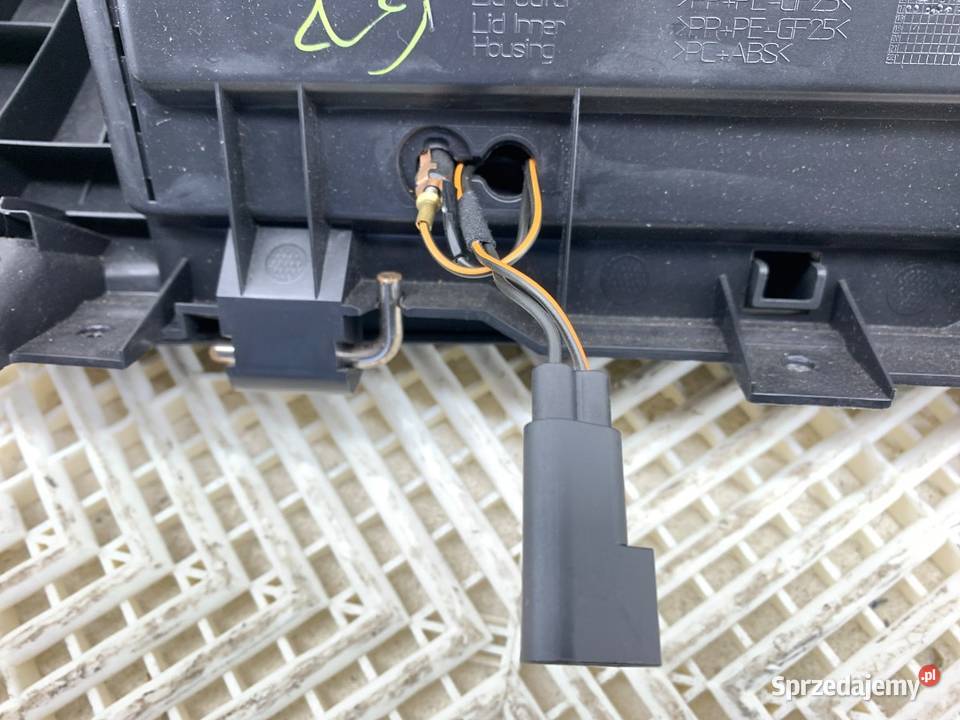 SCHOWEK PASAŻERA JAGUAR XF II Kombi PÓŁKA DESKI sprzedam