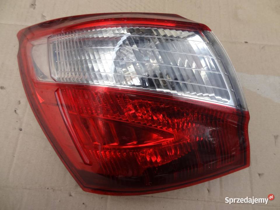 LAMPA LEWA TYLNA TYŁ NISSAN QASHQAI I J10 2 LIFT