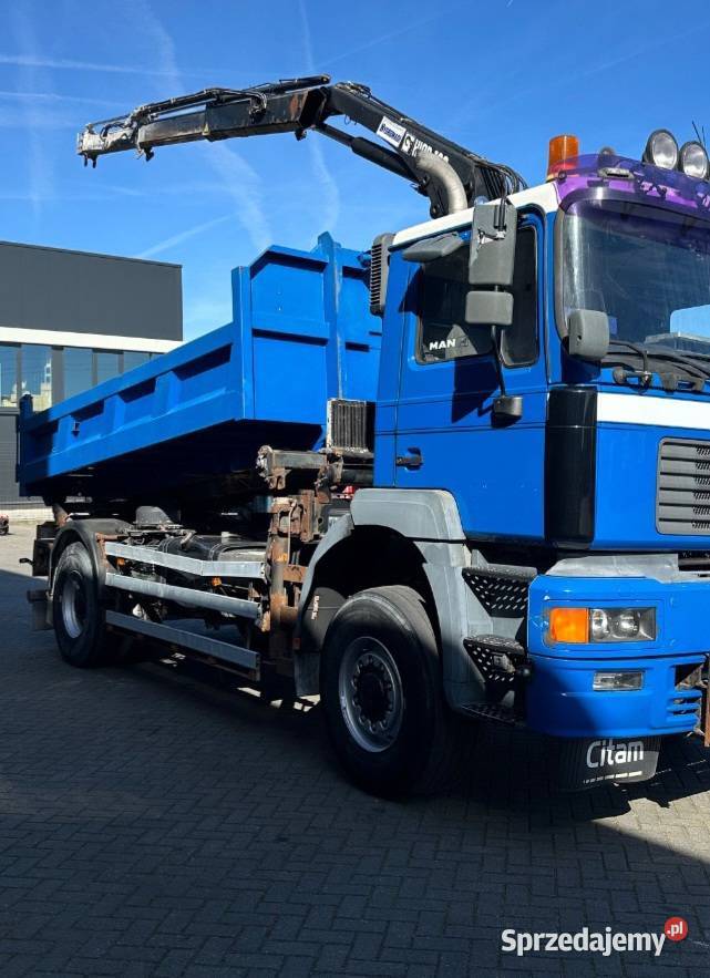 Wywrotka 4x4 z dzwigiem Man