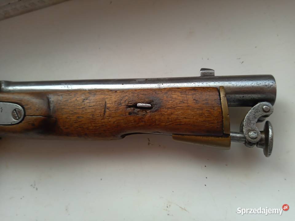 Pistolet czarnoprochowy kapiszonowy rozdzielnego Czaplinek