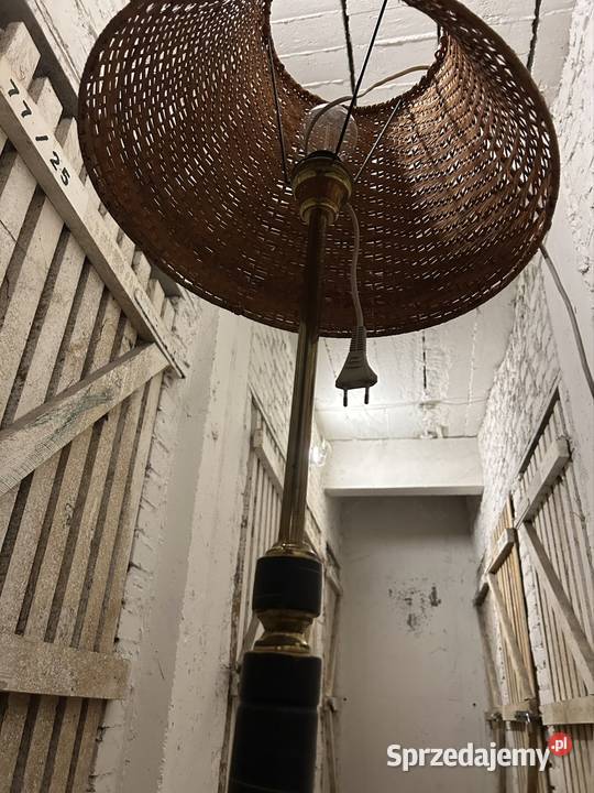Sprzedam lampę retro Lampy podłogowe Poznań