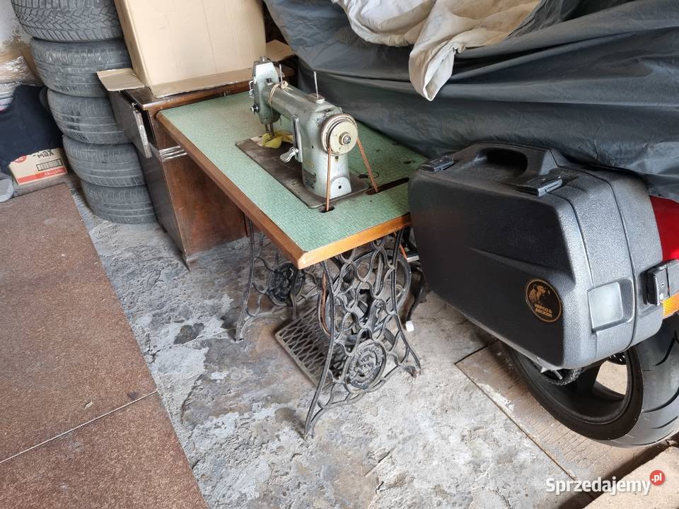 Maszyna do szycia Victoria i Łucznik Mszczonów