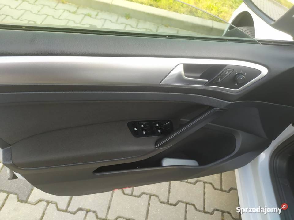 Volkswagen golf VII nieuszkodzony sprzedam