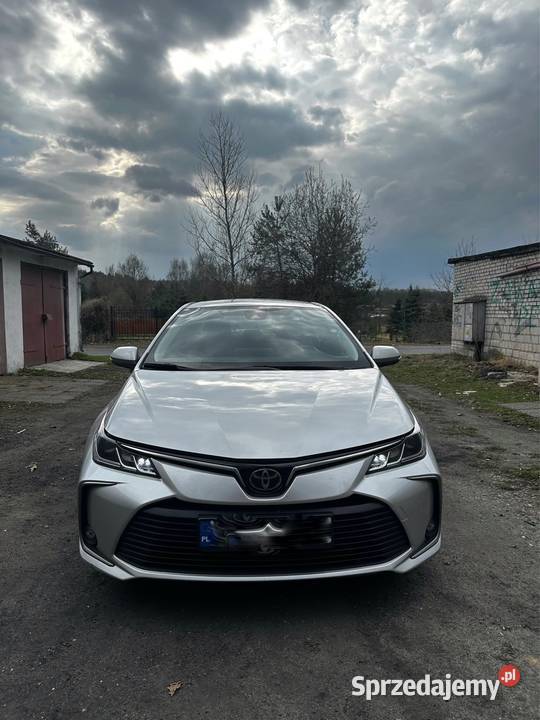 Toyota Corolla Sedan 16 LPG Polski salon 2 Samochody osobowe śląskie Rybnik