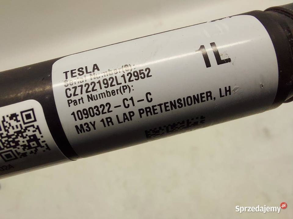 TESLA MODEL Y 2022r NAPINACZ PASA LEWY PRZÓD Pasy bezpieczeństwa