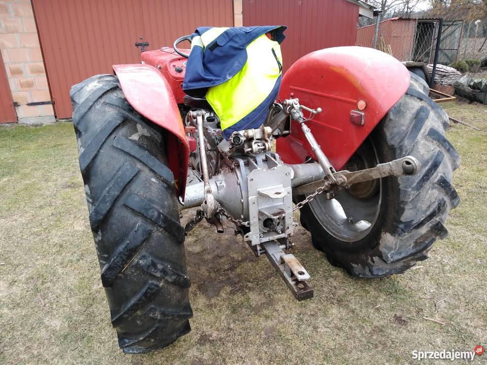 Massey ferguson 135 Zaczep górny