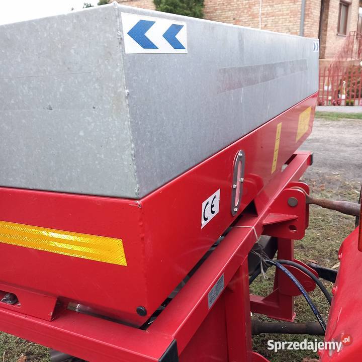 Rozsiewacz 1000l Baboszewo sprzedam
