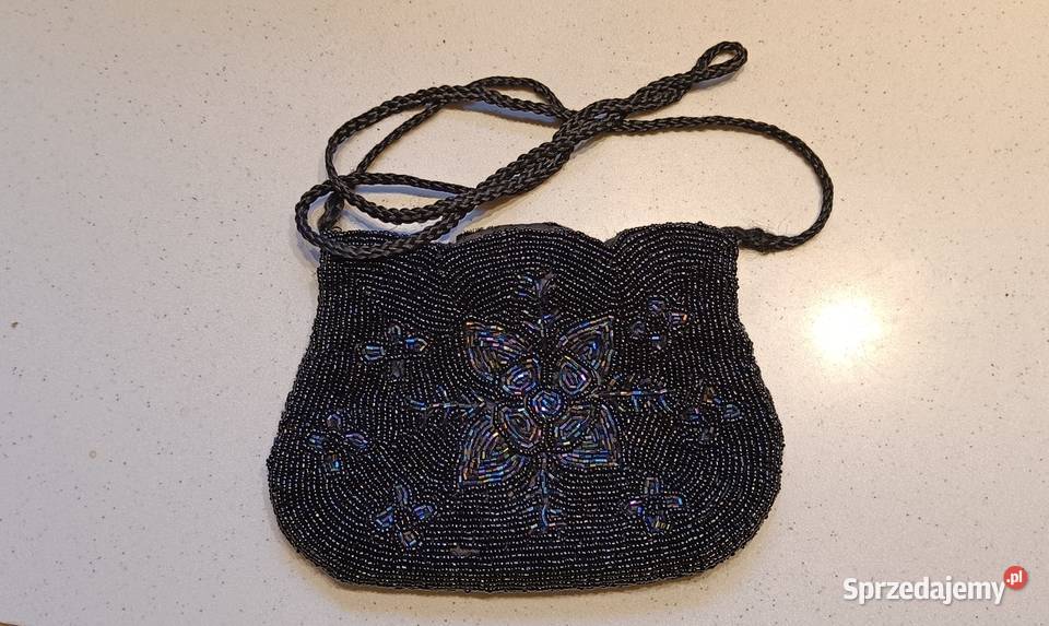 Torebka damska z koralików i aksamitu Czarna Brwinów sprzedam