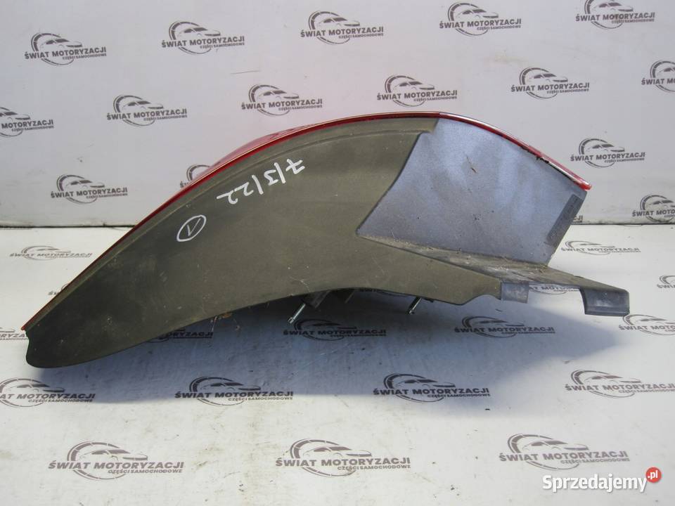 ASTRA J GTC 13r lampa prawa tył 13281266