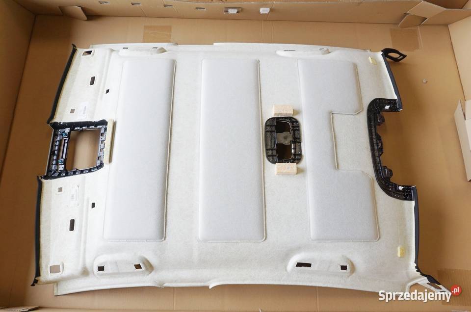 PODSUFITKA BMW 5 G30 SEDAN 8065009 Lwówek sprzedam