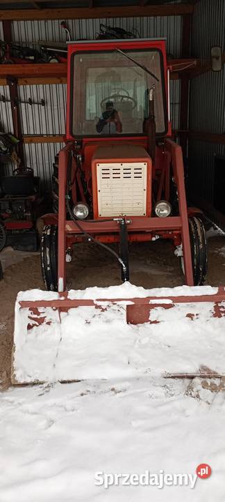 Ciągnik rolniczy władimirec Łaszczów