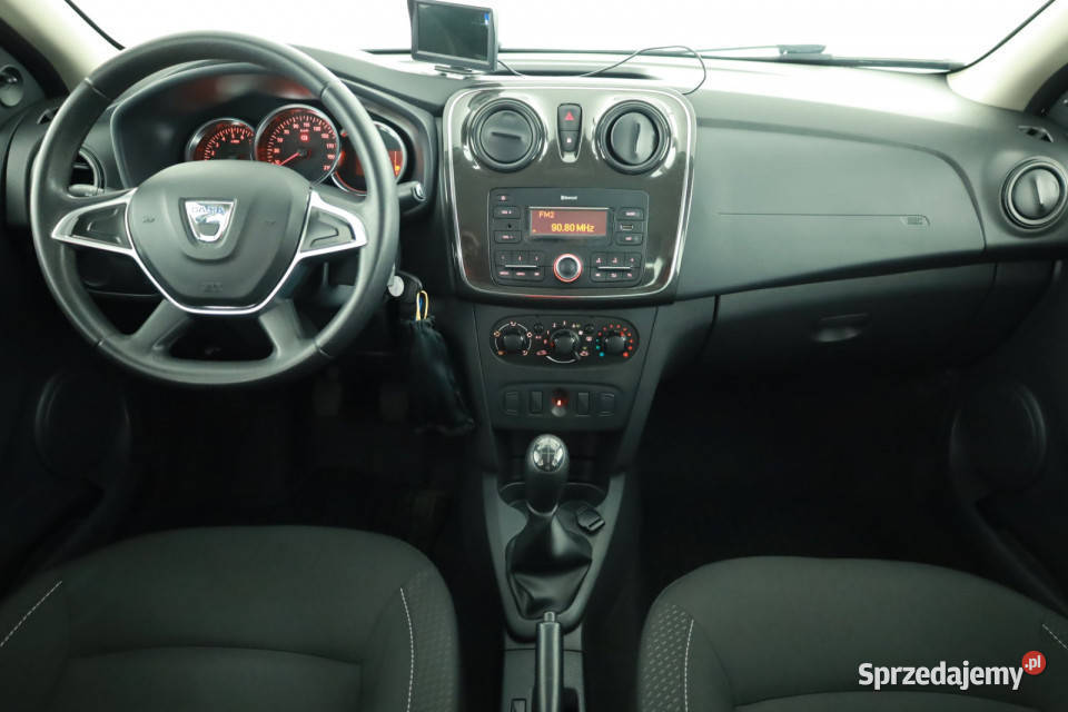 Dacia Logan 10 SCe Piaseczno