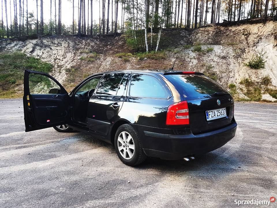 koda Octavia II 2007 Czarna Klimatyzacja MP3 Nowe Czaple