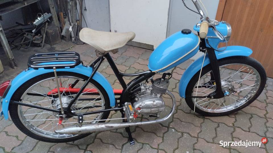 Motorower komar Jeziorzany