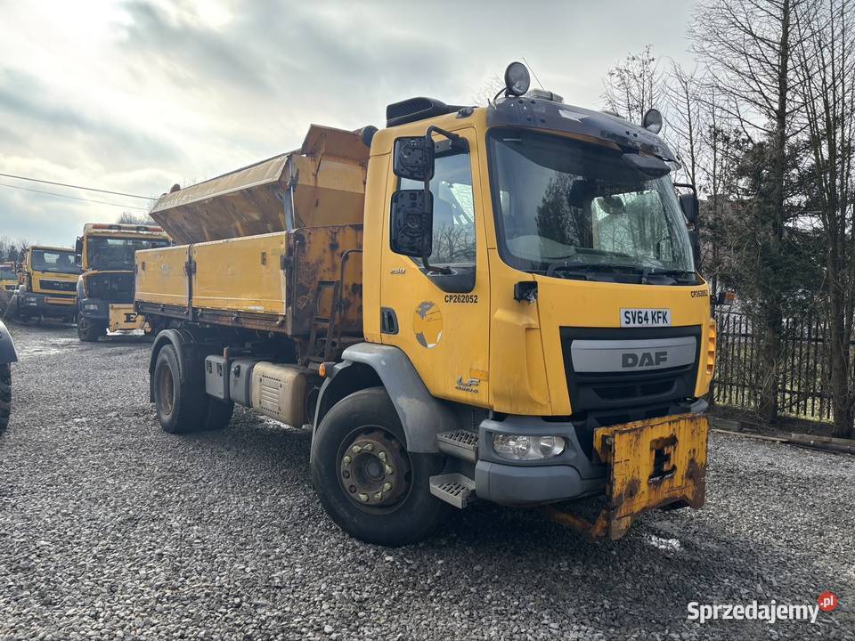 Daf lf 2015 piaskarka wywrotka euro6 Rok produkcji 2015 podkarpackie Ropczyce