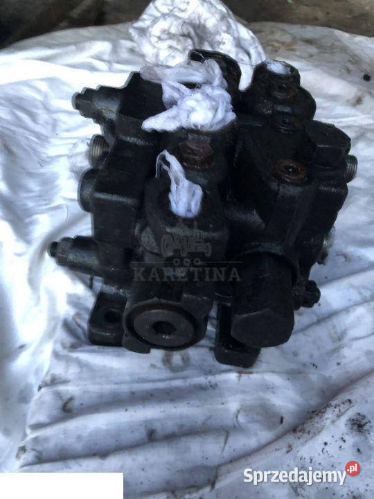 JCB 4CX Rozdzielacz Jastrzębniki