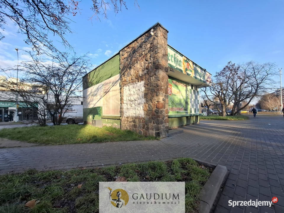 Lokal usługowy w centrum Przymorza sprzedam