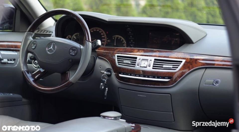 MercedesBenz s klasa w221 Rok produkcji 2006