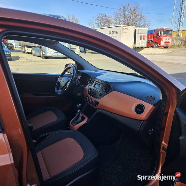 Grzana kierownica Grzane fotele Dwa kpl kół i10 Miechów