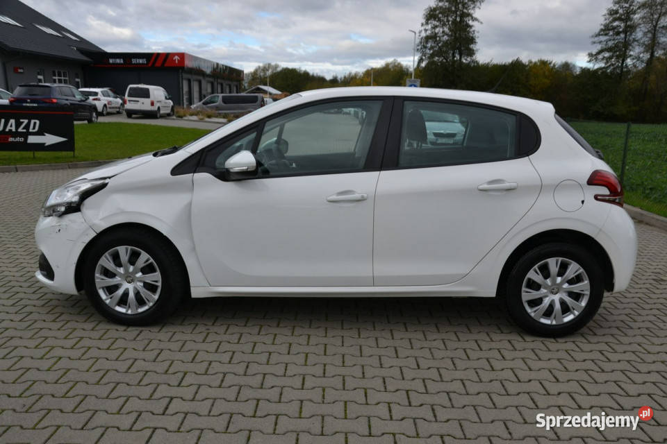 Peugeot 208 15 bluehdi 100 tablet 2osobowy manualna Kęty
