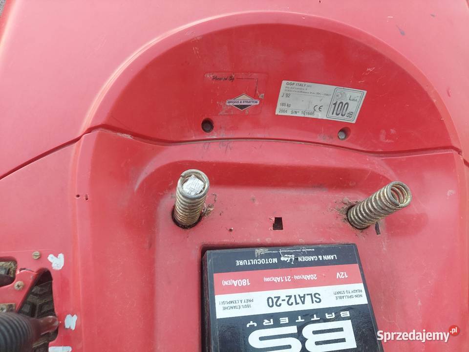 Traktorek kosiarka pompa oleju Castel Garden 13 Blizne