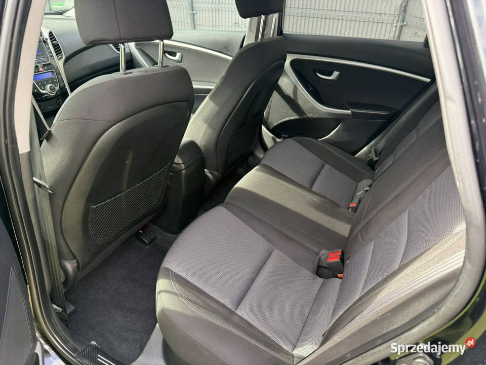 Hyundai i30 16 Diesel Serwisowany Gwarancja czarny i30 Piekoszów