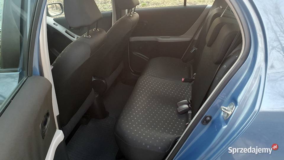 Toyota Yaris 2008r 13 benzyna 87 salonowy Wrocław