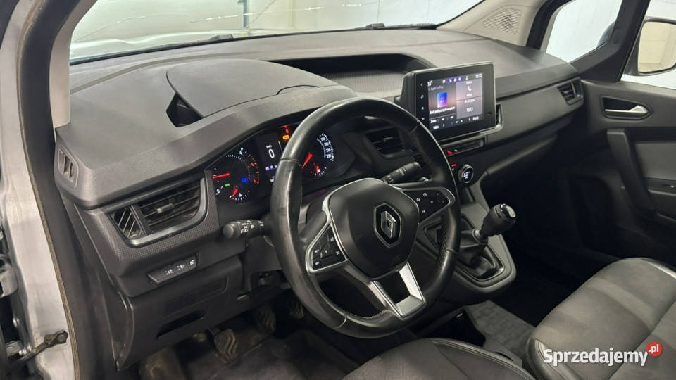 Renault Kangoo IV Van 15 Blue dCi L2 E6de 23t światła przeciwmgłowe Grójec