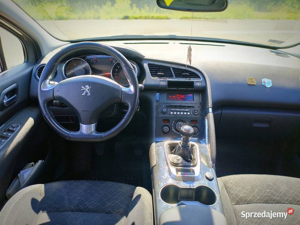 Peugeot 3008 2015r 16 HDi mały przebieg VAT marża Nadma