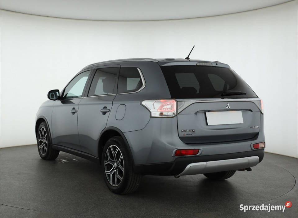 Mitsubishi Outlander 22 DID sprzedam