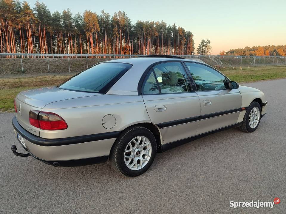 Opel Omega B 20 8v Nisko sprzedam