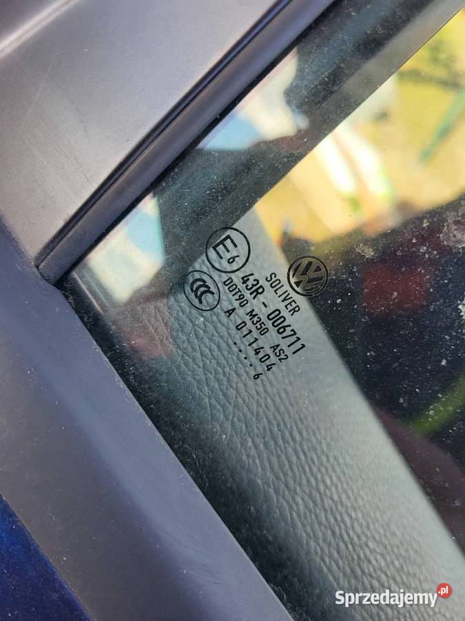 VOLKSWAGEN PASSAT B6 KOMBI Drzwi tylne prawe kod Rok produkcji 2006 Chodzież